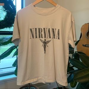 Nirvana tee